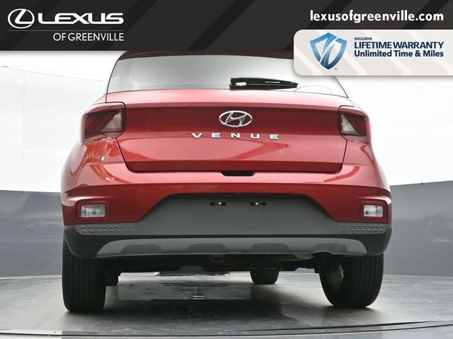 Used 2024 Hyundai Venue Limited FWD image 36