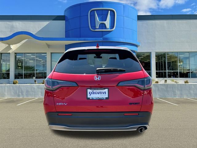 Used 2025 Honda HR-V Sport image 3