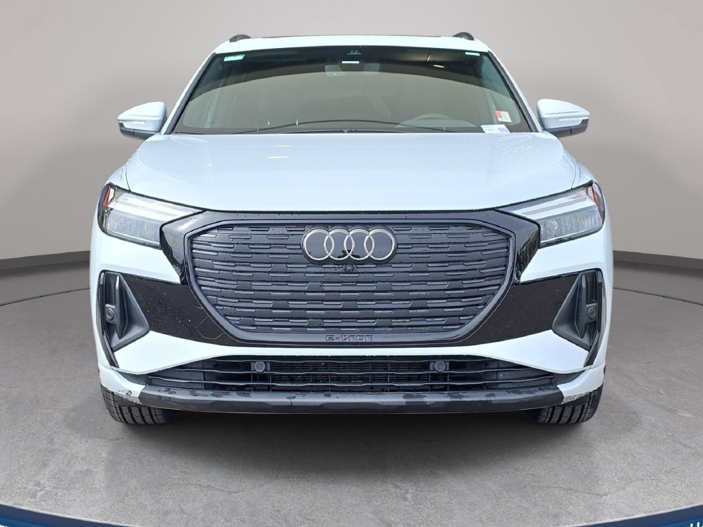Used 2024 Audi Q4 e-tron Premium Plus w/ Premium Plus AWD/4WD image 3