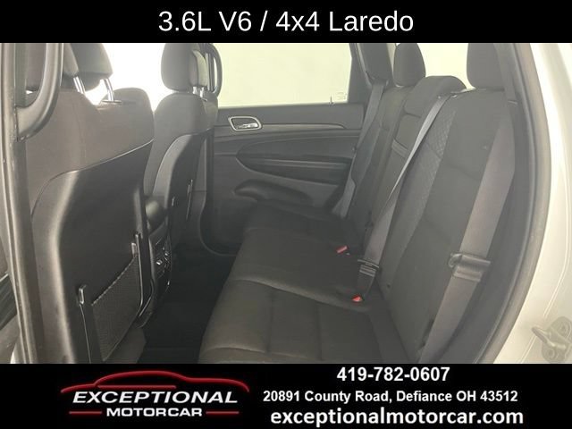 Used 2020 Jeep Grand Cherokee Laredo AWD/4WD image 44