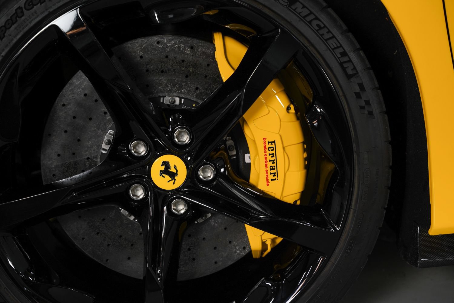 Used 2023 Ferrari SF90 Stradale AWD/4WD image 18