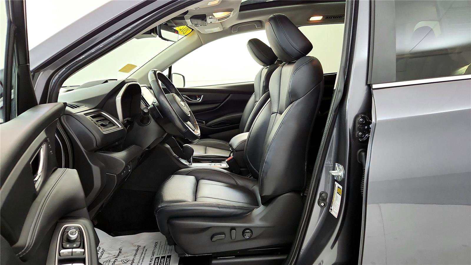 Used 2023 Subaru Ascent Limited w/ Technology Package image 25