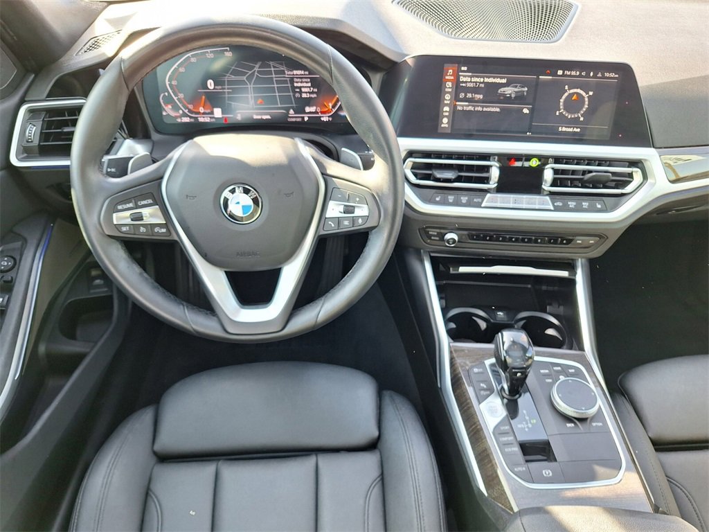 Used 2020 BMW 330i Sedan w/ Driving Assistance Package image 11