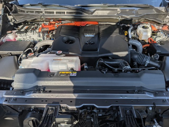 Certified 2025 Toyota Tundra TRD Pro AWD/4WD image 35