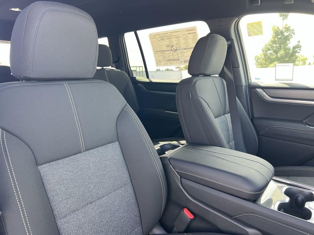 New 2026 GMC Acadia Elevation image 31