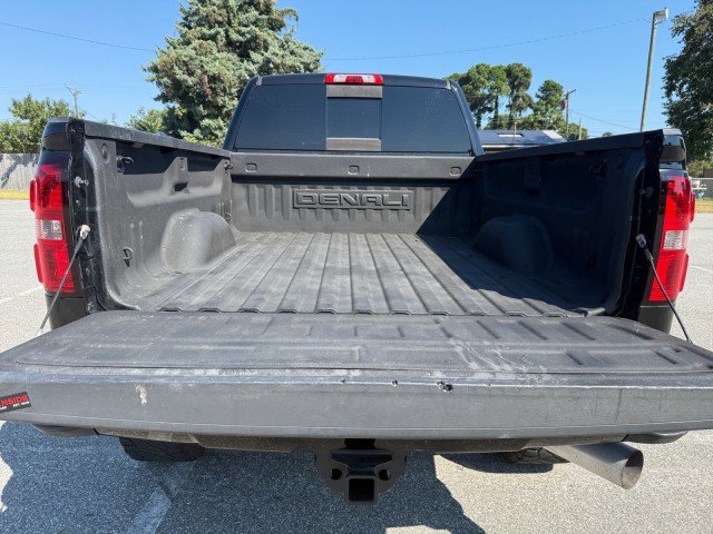 Used 2015 GMC Sierra 2500 Denali w/ Duramax Plus Package image 16
