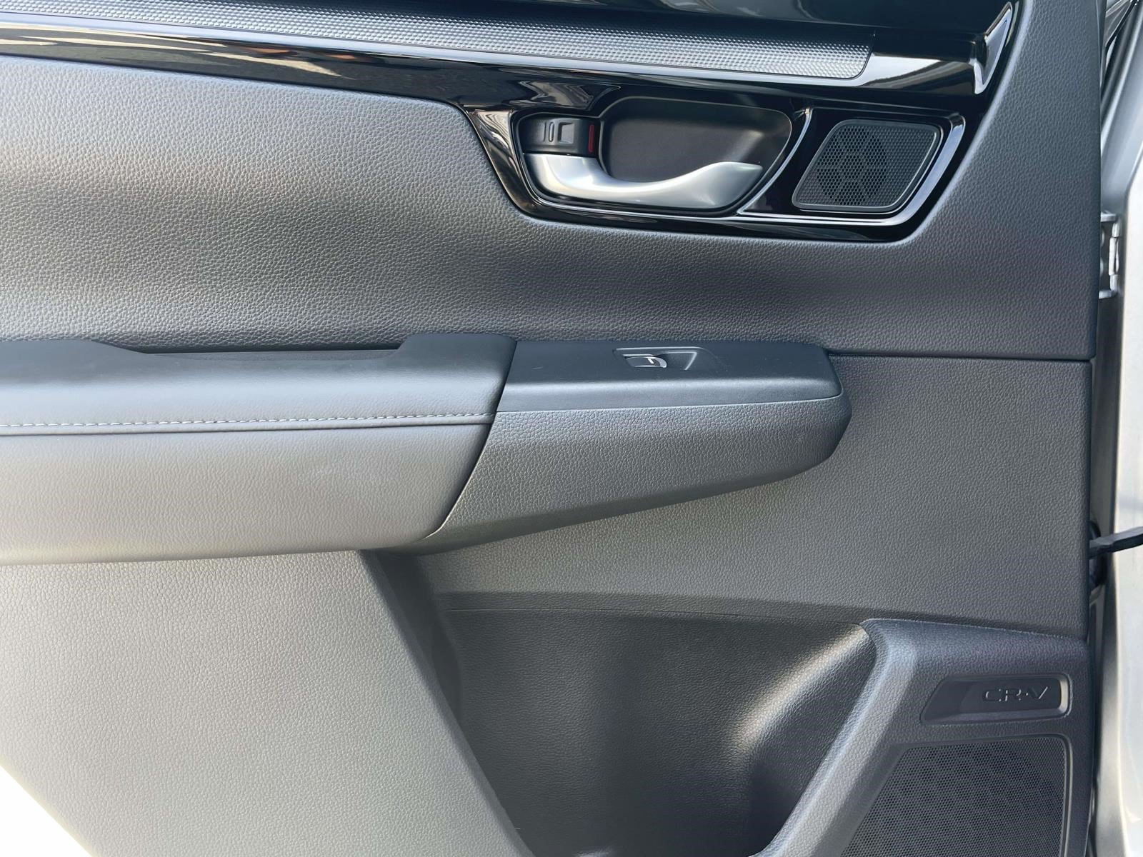 Used 2023 Honda CR-V EX-L image 13