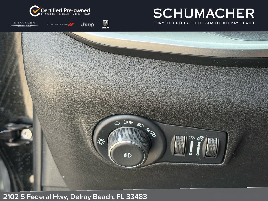 Certified 2024 Jeep Compass Latitude AWD/4WD image 29