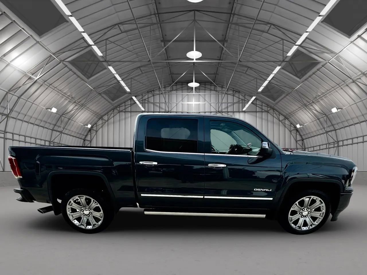 Used 2017 GMC Sierra 1500 Denali w/ Denali Ultimate Package AWD/4WD image 9
