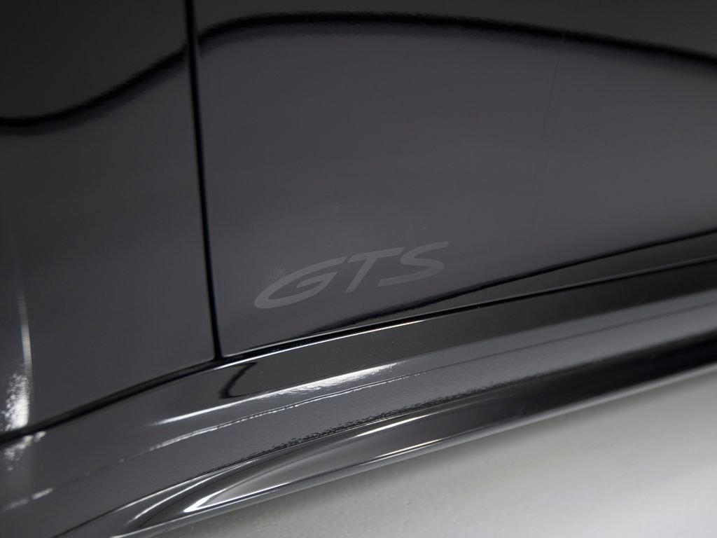 Certified 2022 Porsche 911 Targa 4 GTS w/ Premium Package AWD/4WD image 46