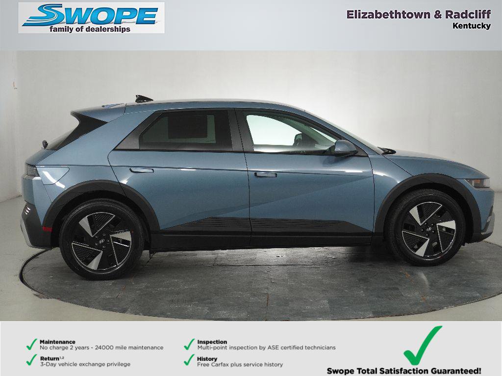 New 2025 Hyundai Ioniq 5 SE image 2