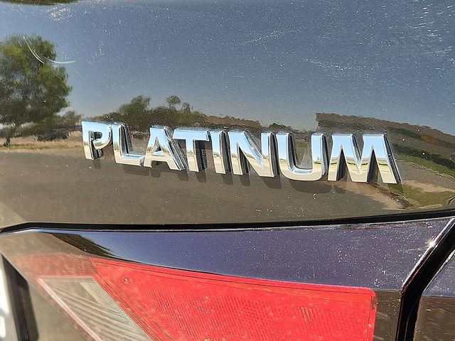 Used 2019 Nissan Altima 2.5 Platinum FWD image 9