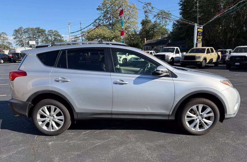 Used 2013 Toyota RAV4 Limited AWD/4WD image 5