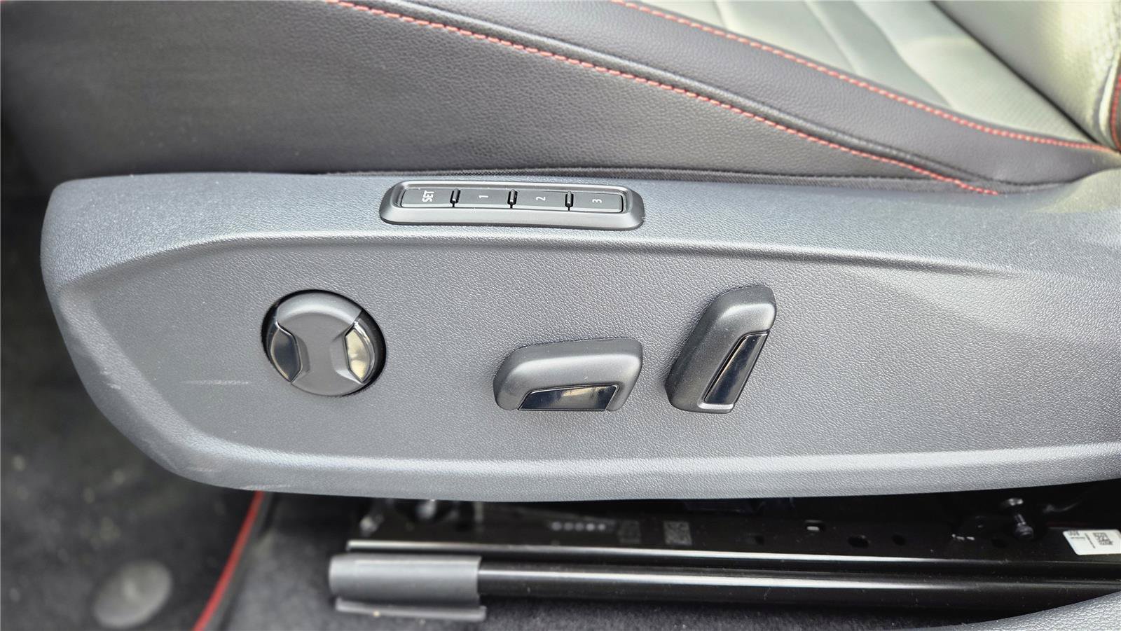 New 2026 Volkswagen Jetta GLI Autobahn FWD image 14