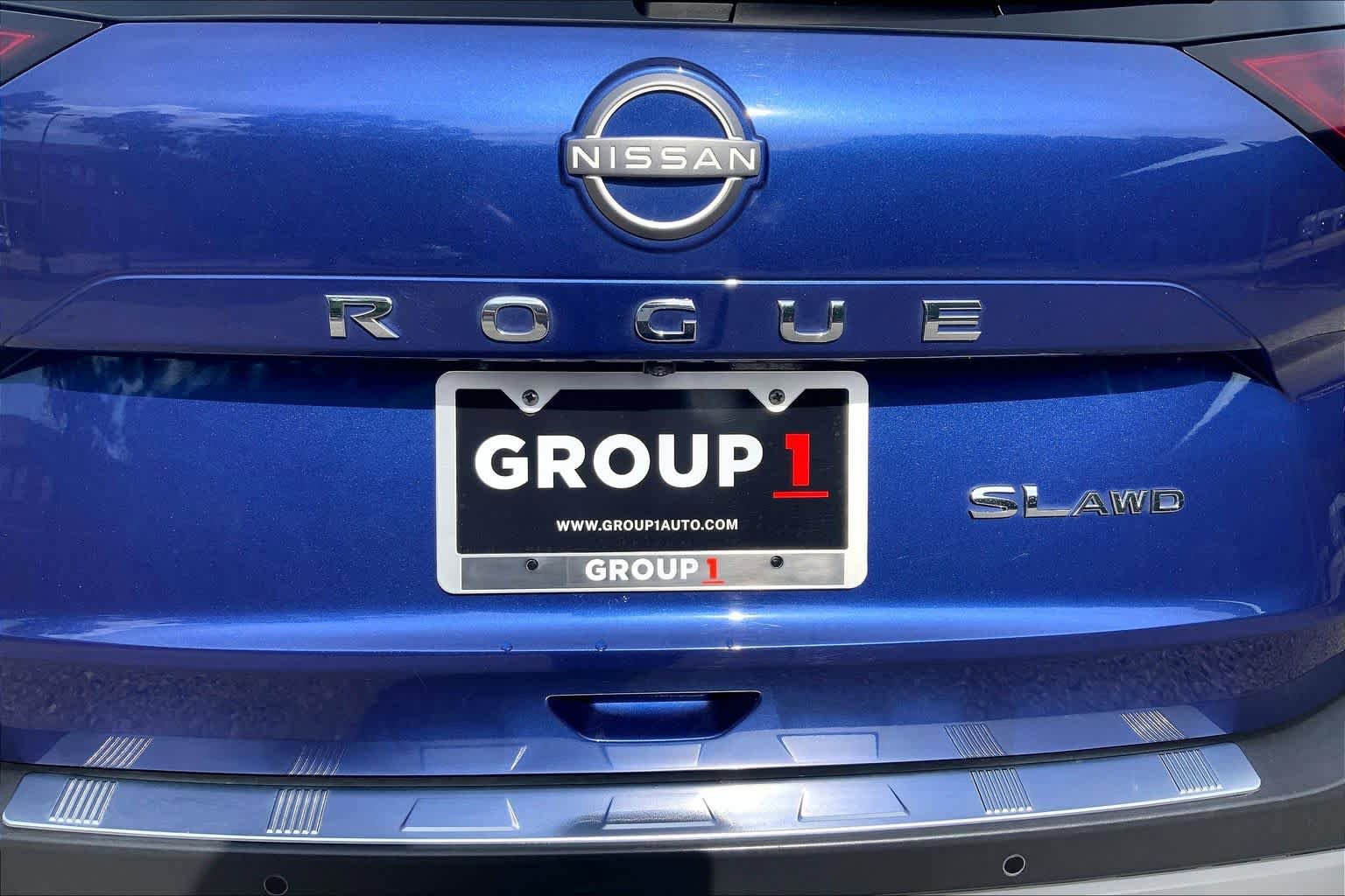 Used 2022 Nissan Rogue SV AWD/4WD image 10