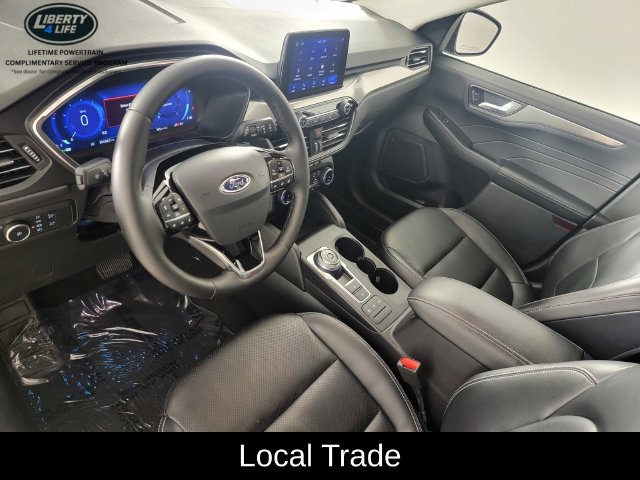 Certified 2022 Ford Escape Titanium w/ Class II Trailer Tow Package AWD/4WD image 14