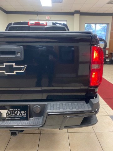 Used 2016 Chevrolet Colorado Z71 w/ Z71 Midnight Edition image 11