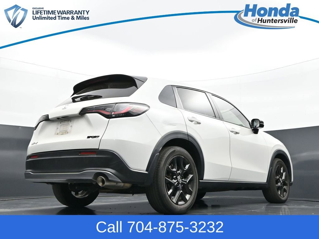 Used 2023 Honda HR-V Sport image 29