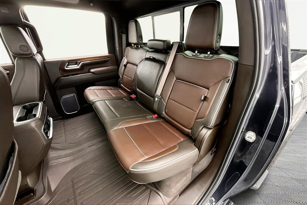 Used 2024 GMC Sierra 2500 Denali w/ Technology Package image 27