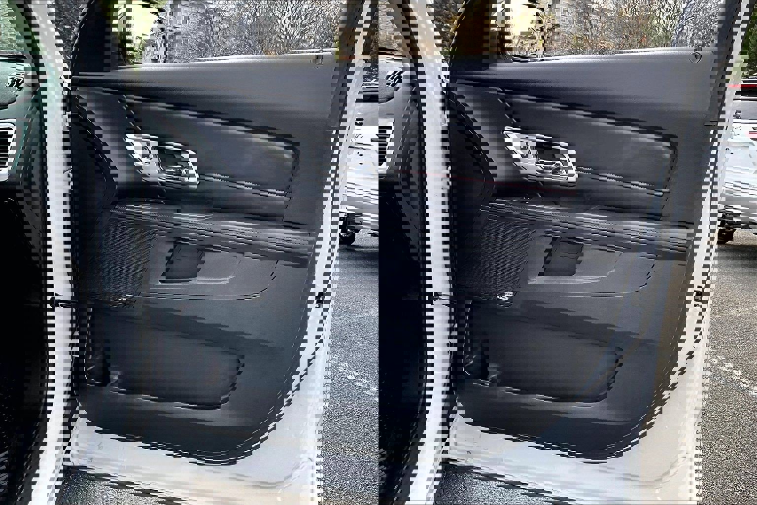 Used 2016 GMC Terrain SLT image 22