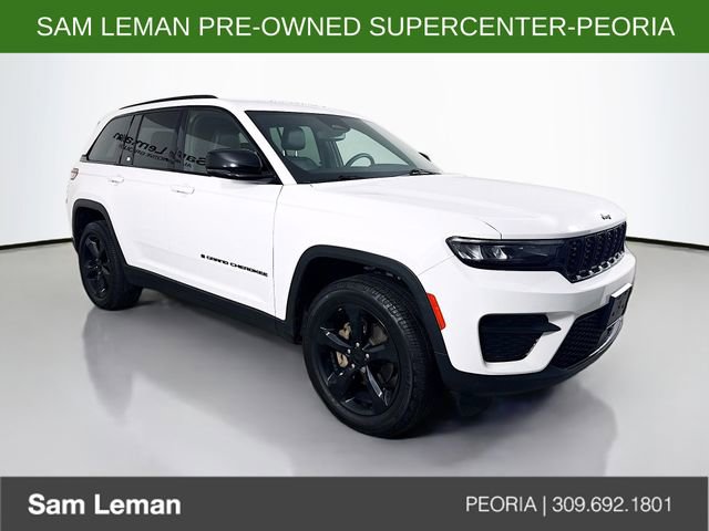Used 2023 Jeep Grand Cherokee Altitude image 1