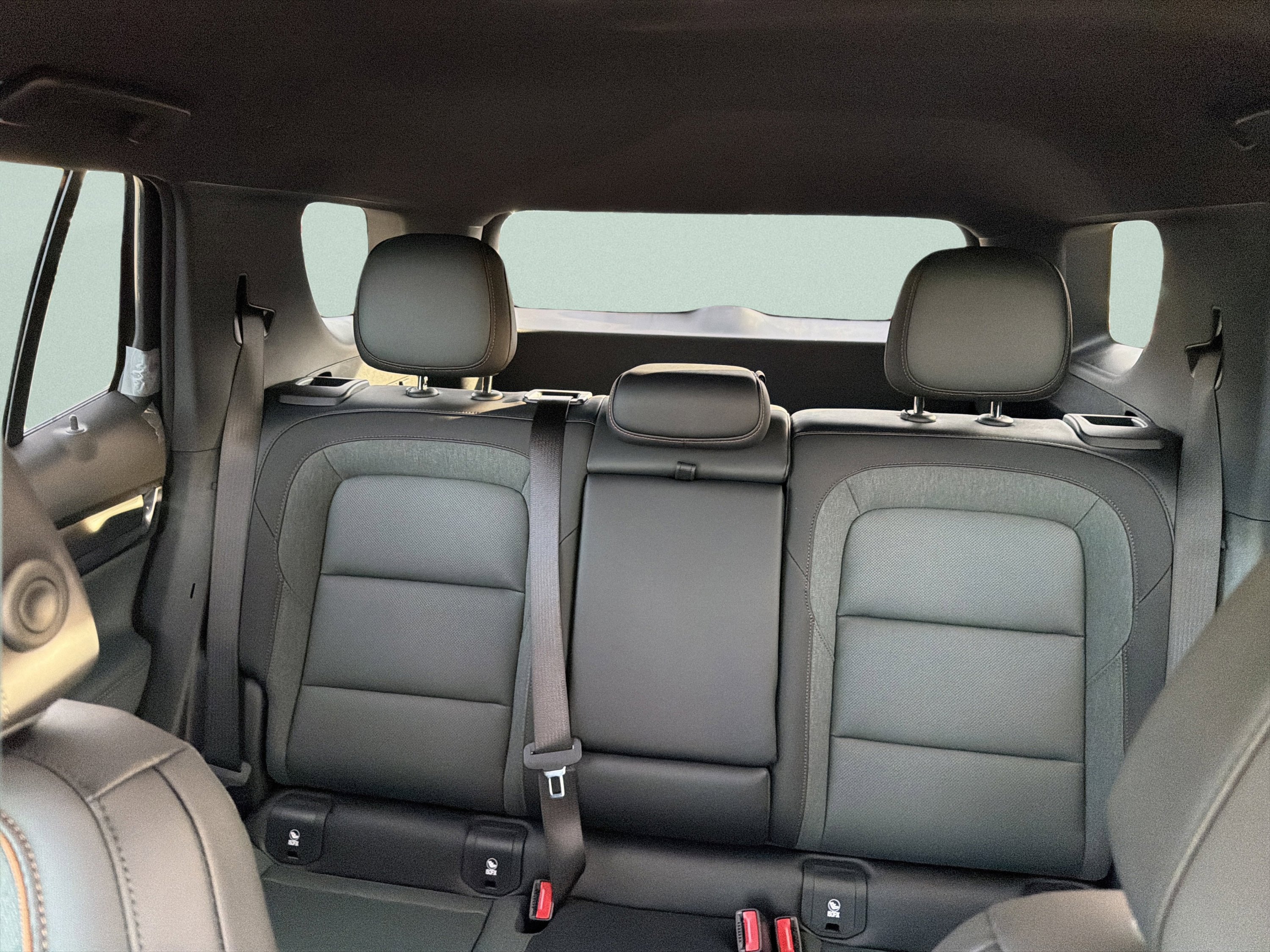 New 2026 GMC Terrain AT4 image 14