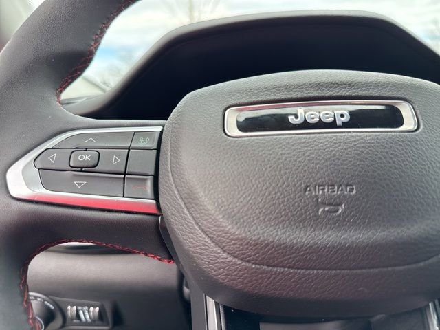 Used 2022 Jeep Compass Trailhawk image 38