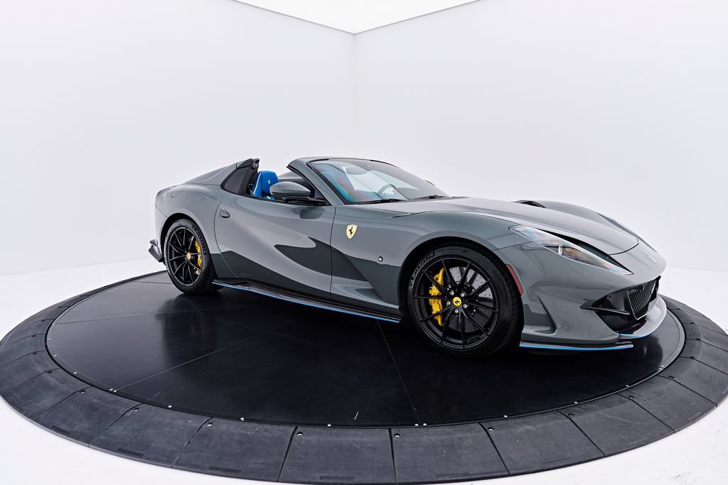Used 2023 Ferrari 812 GTS RWD image 34