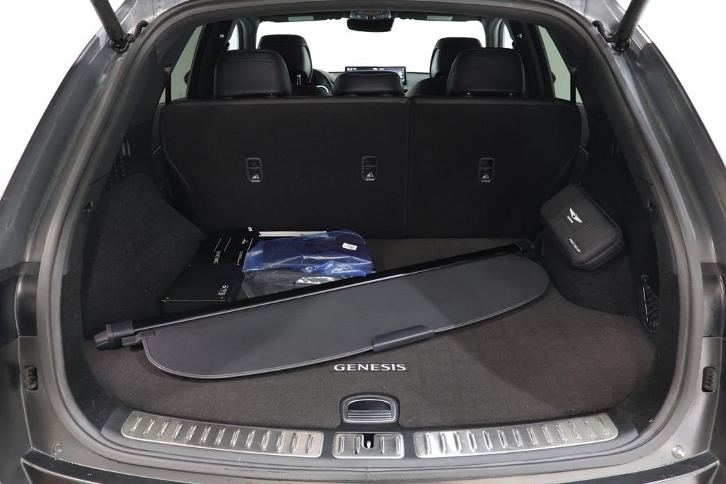 Used 2023 Genesis GV70 2.5T w/ Sport Prestige Package AWD/4WD image 32