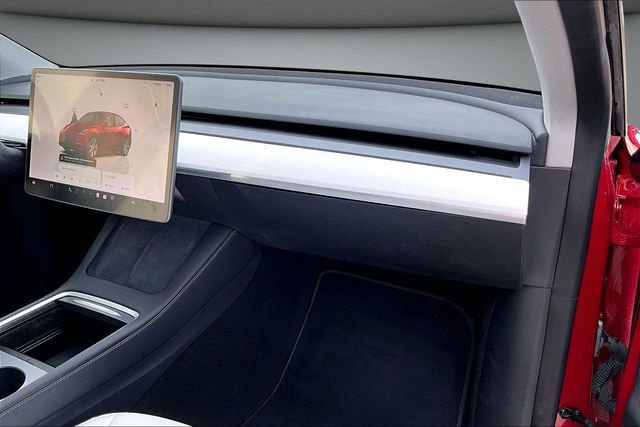Used 2023 Tesla Model Y Performance image 25