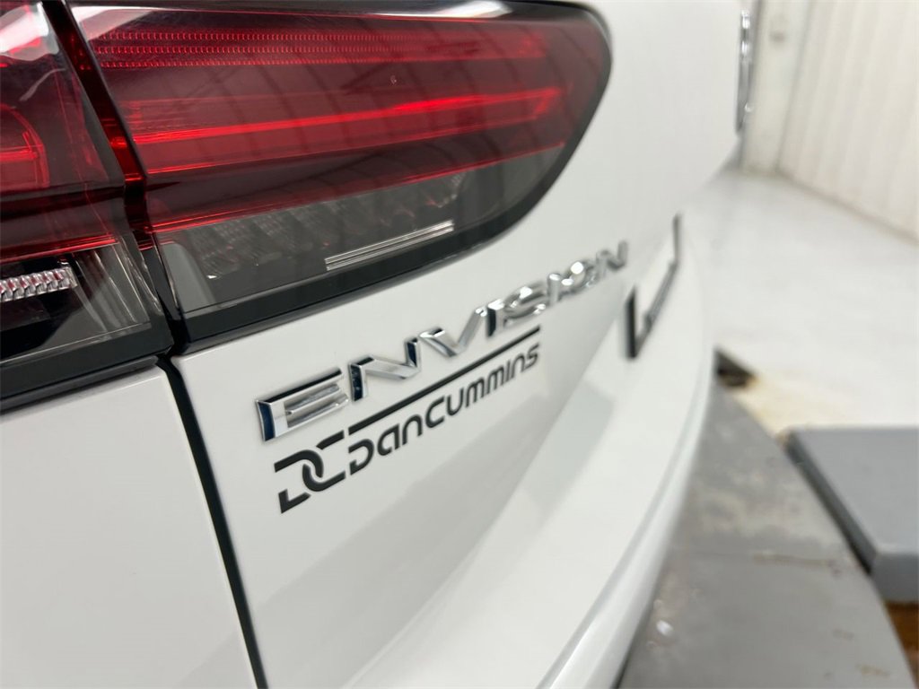 Used 2023 Buick Envision Preferred image 26