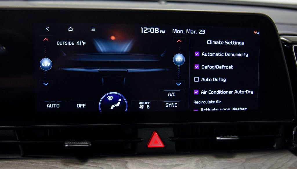 Used 2024 Kia Sportage X-Line w/ X-Line Premium Package image 18