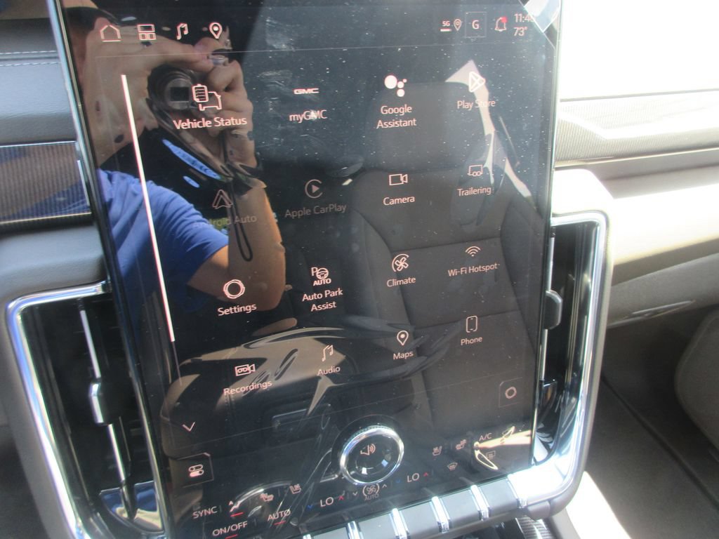 New 2026 GMC Yukon XL Elevation w/ Elevation Premium Package AWD/4WD image 19