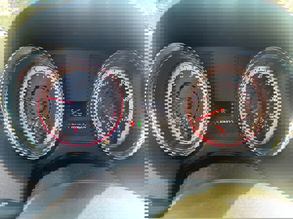 Used 2019 Dodge Grand Caravan SE image 8