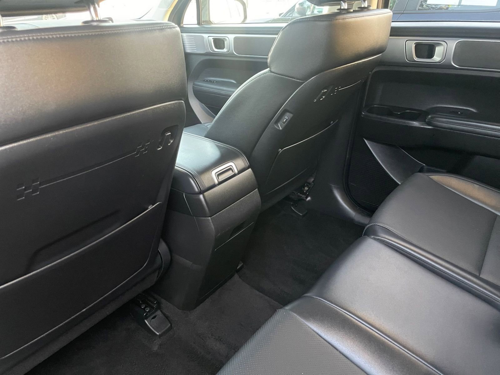 Used 2025 Hyundai Santa Fe SEL image 24