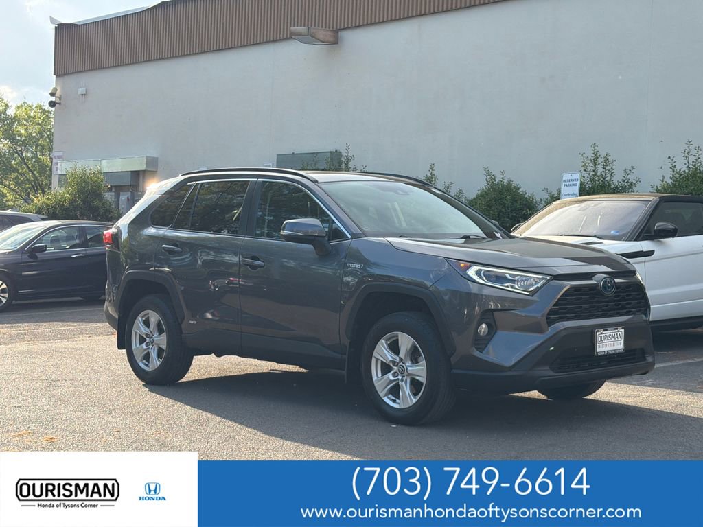Used 2020 Toyota RAV4 XLE w/ Convenience Package