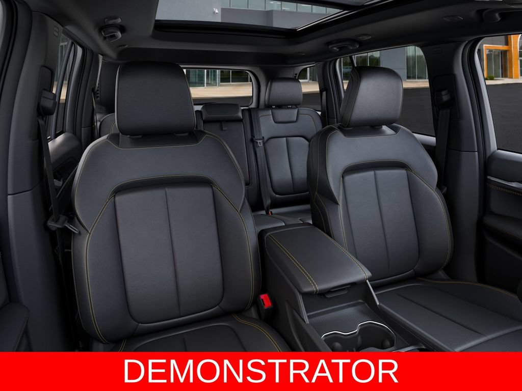 New 2026 Jeep Grand Cherokee Limited AWD/4WD image 16