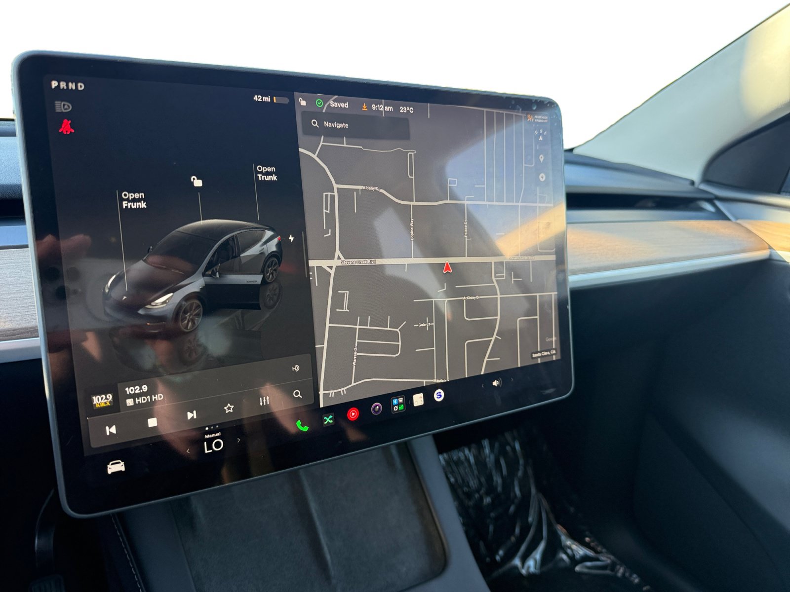 Used 2024 Tesla Model Y 2WD image 12