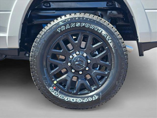 New 2026 RAM 2500 Limited AWD/4WD image 11