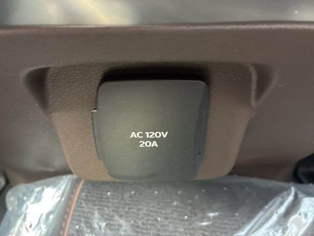 New 2026 Ford F250 King Ranch w/ FX4 Off-Road Package image 28