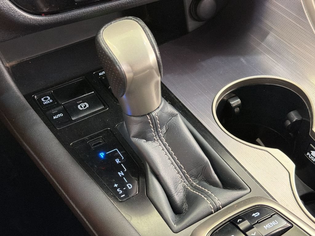 Used 2018 Lexus RX 450h F Sport w/ Accessory Package AWD/4WD image 26