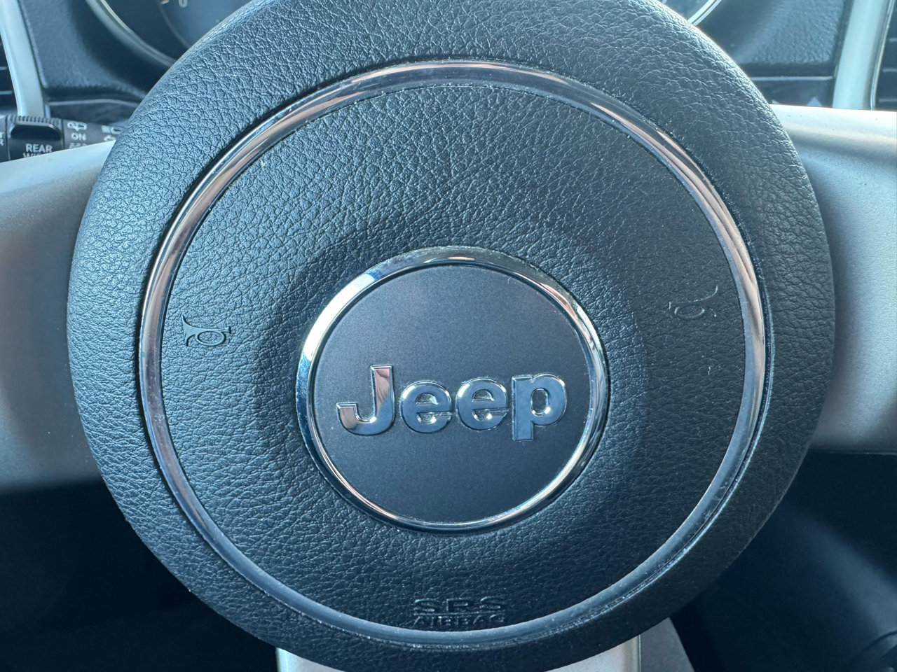 Used 2012 Jeep Grand Cherokee Laredo image 20