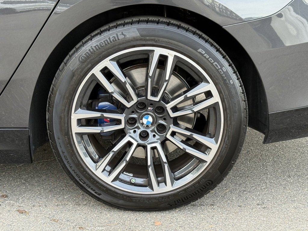 Used 2025 BMW 530i w/ M Sport Package image 17