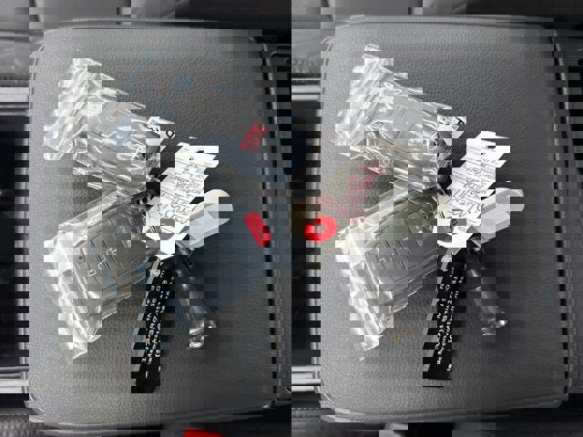 Used 2025 Toyota Tacoma SR image 30