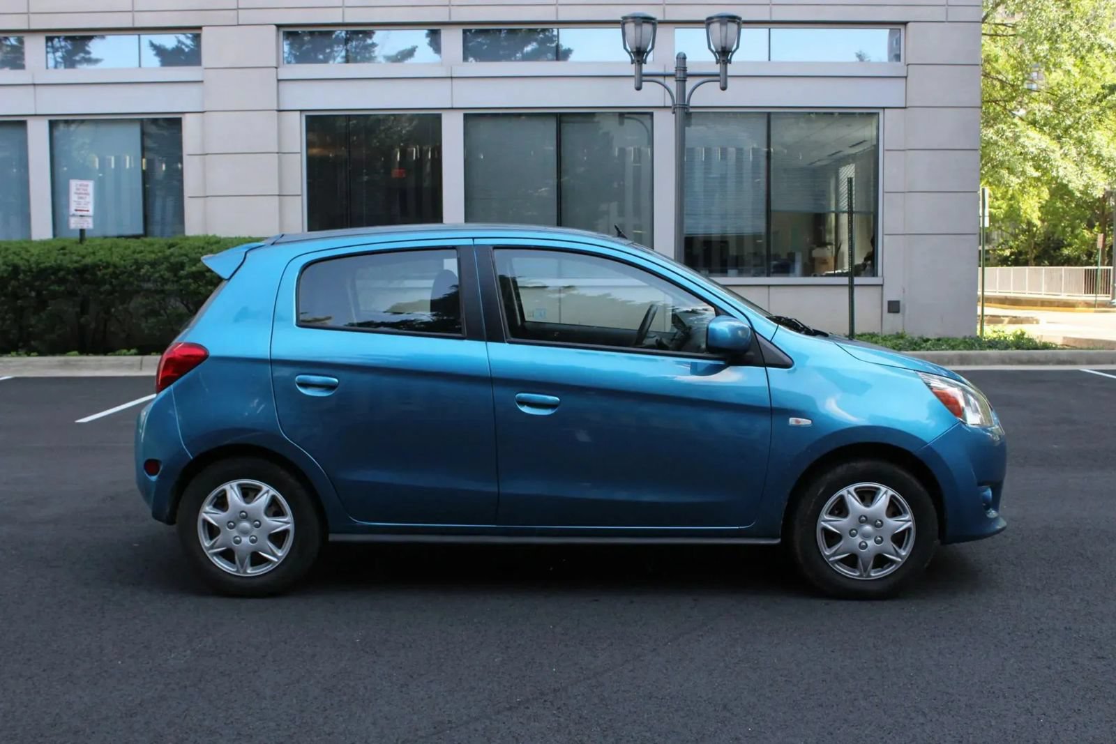Used 2014 Mitsubishi Mirage DE FWD image 11