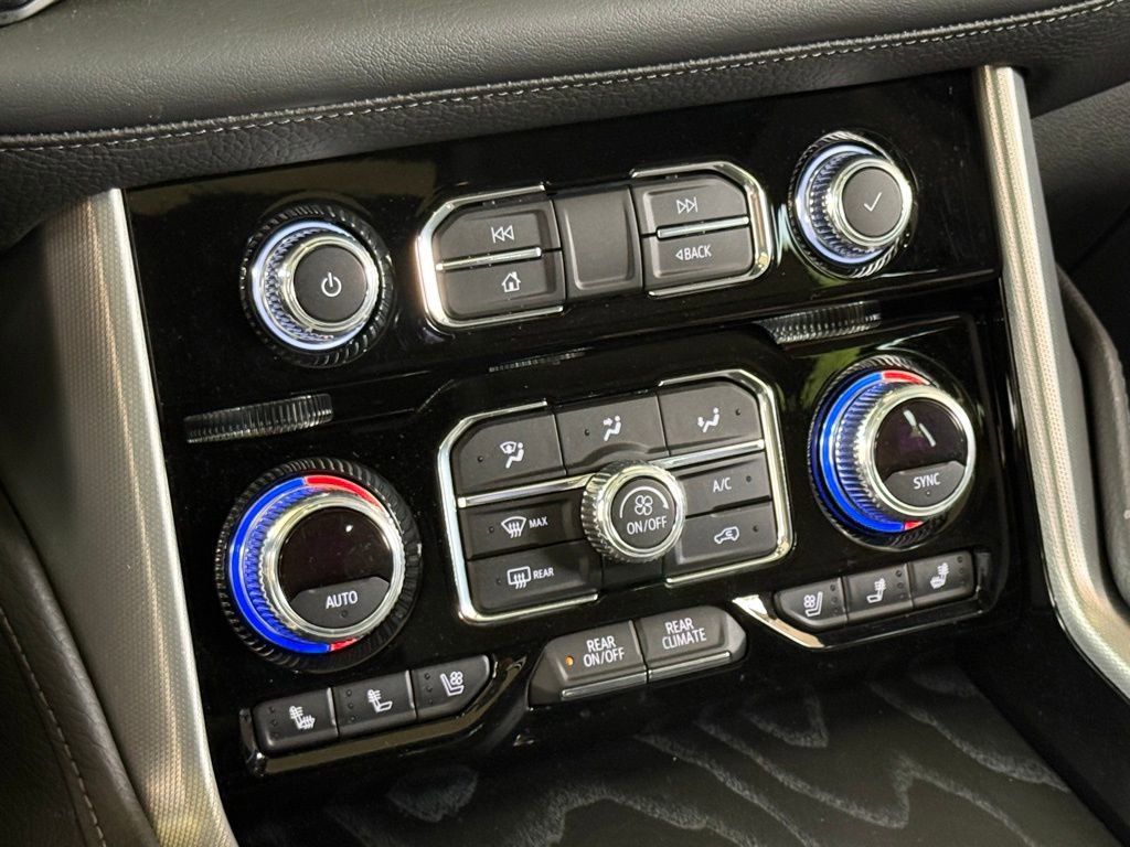 Used 2022 GMC Yukon Denali image 23