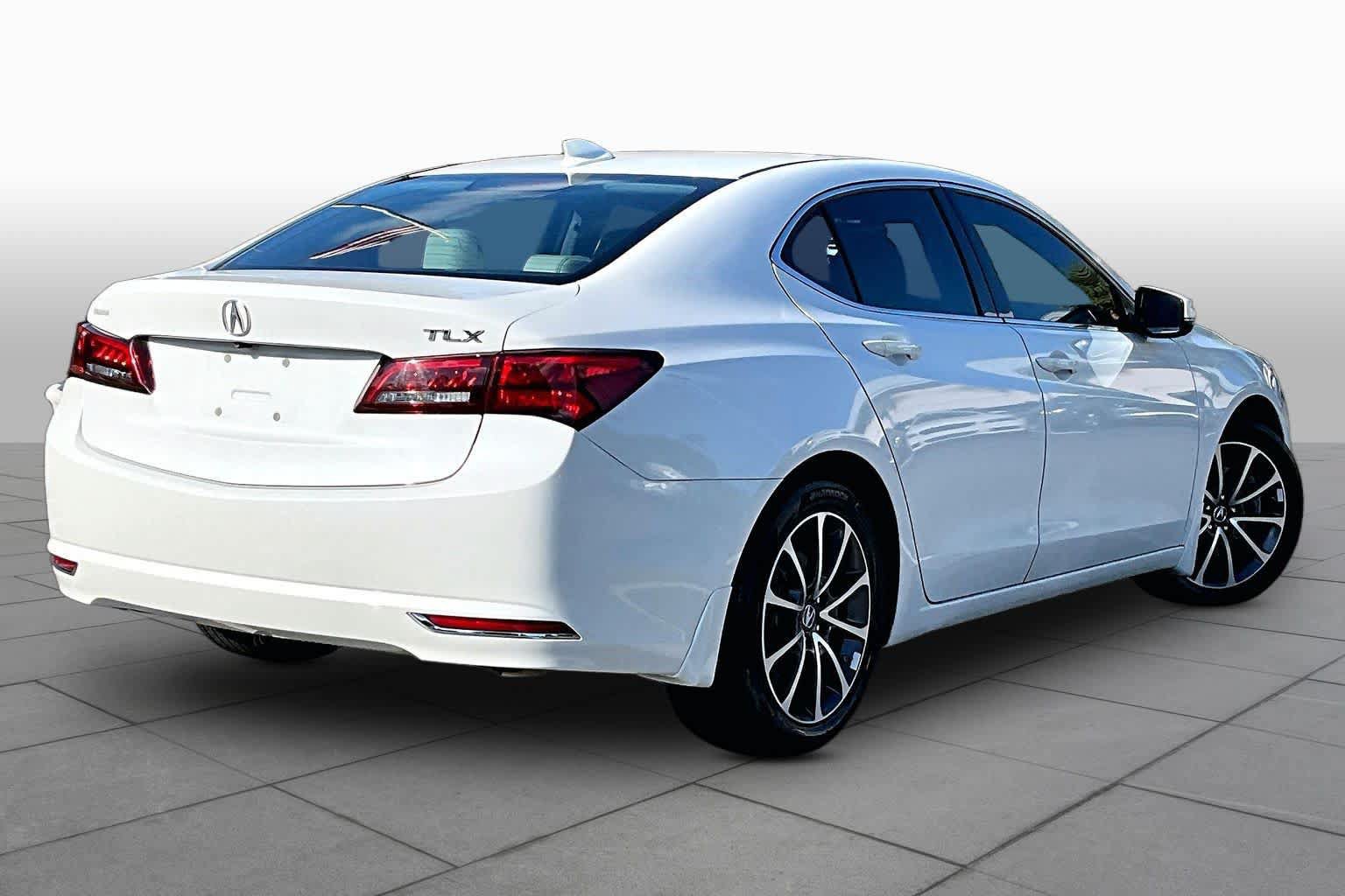 Used 2016 Acura TLX w/ Technology Package FWD image 13