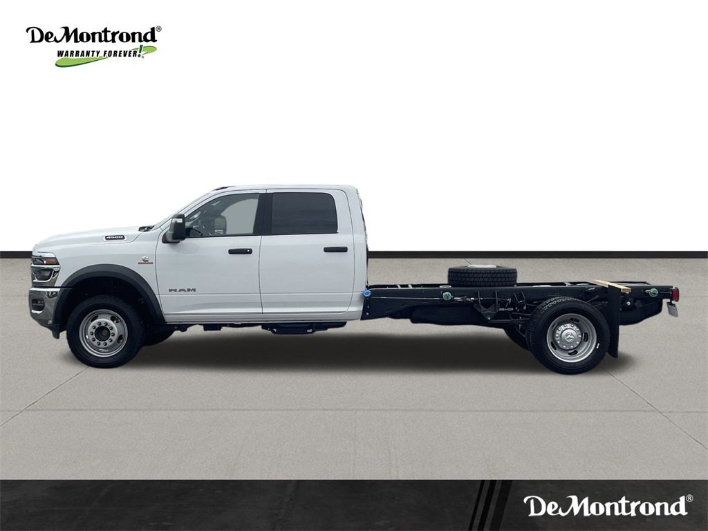 New 2025 RAM 4500 Tradesman image 8
