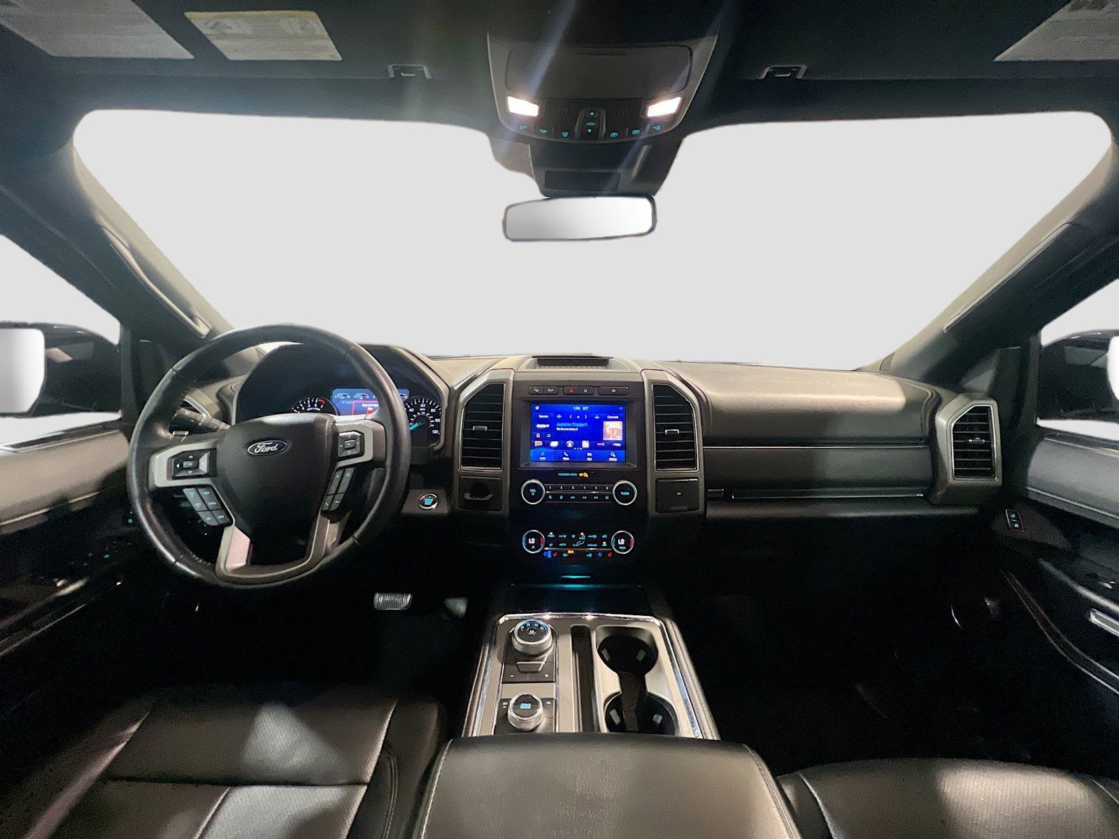 Used 2021 Ford Expedition XLT AWD/4WD image 16