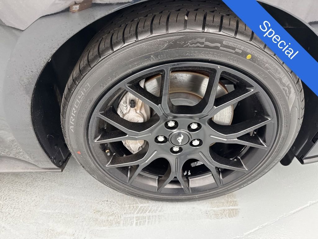 Used 2019 Ford Mustang Premium w/ Ecoboost Performance Package RWD image 13